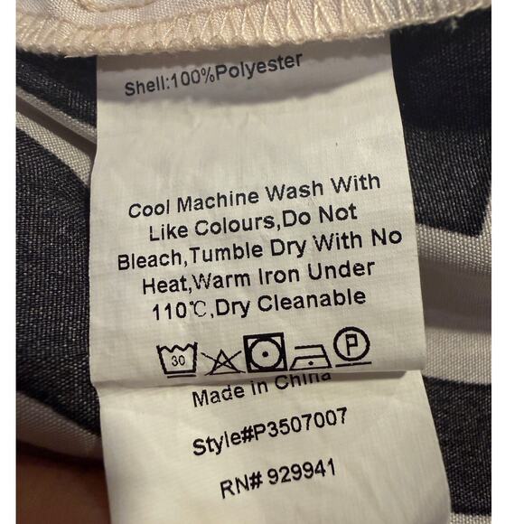 Luukse Abstract Print Wide Leg Culottes Pants 4XL Black Cream Flowy Artsy Bold - Picture 4 of 6